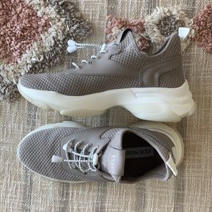 Steve Madden Myles Taupe Sneakers